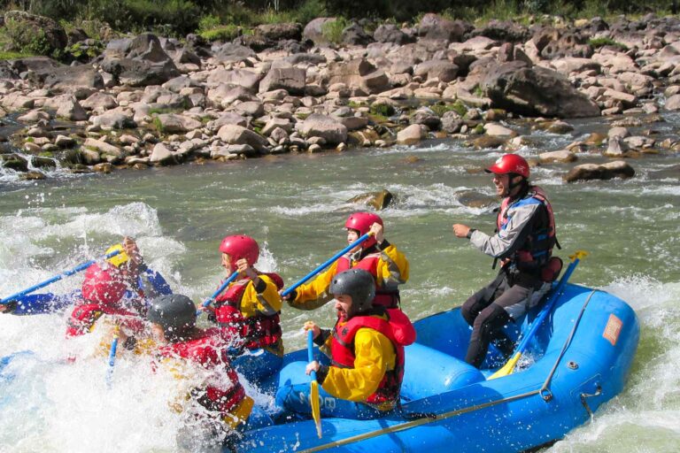 Passeio de rafting e bike no Peru