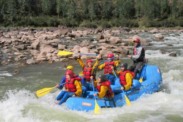 Rafting no Rio Urubamba