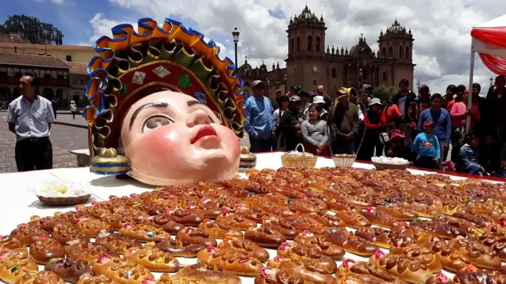 Pratos típicos do Dia de Todos os Santos em Cusco