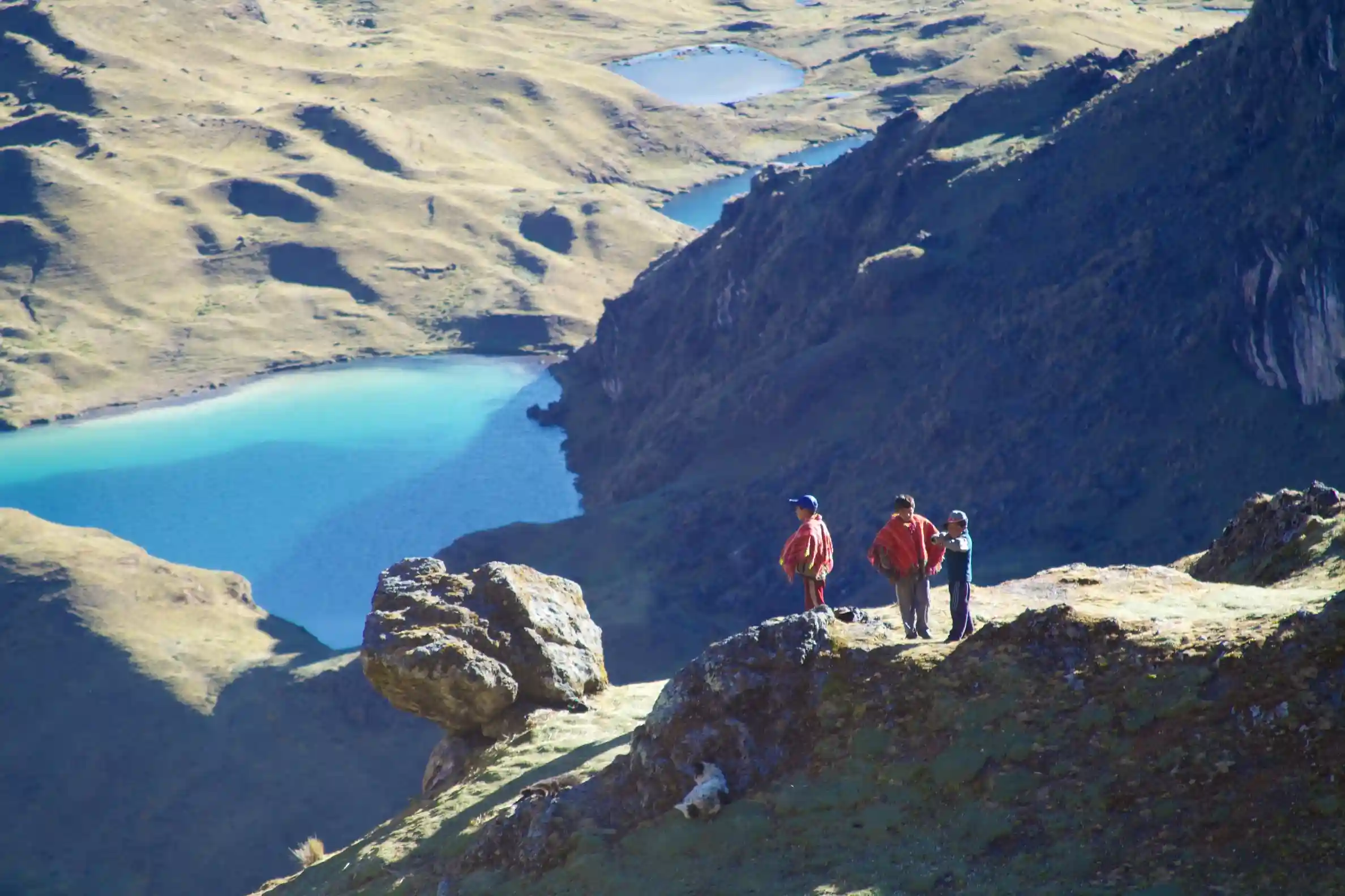trilha caminatas en lares peru