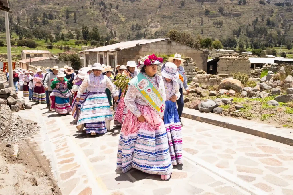 Crenças e tradições dos povos antigos do Peru